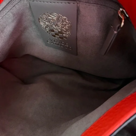 COPY - Plums vince camuto leather crossbody bag come with a dust bag - Picture 14 of 15